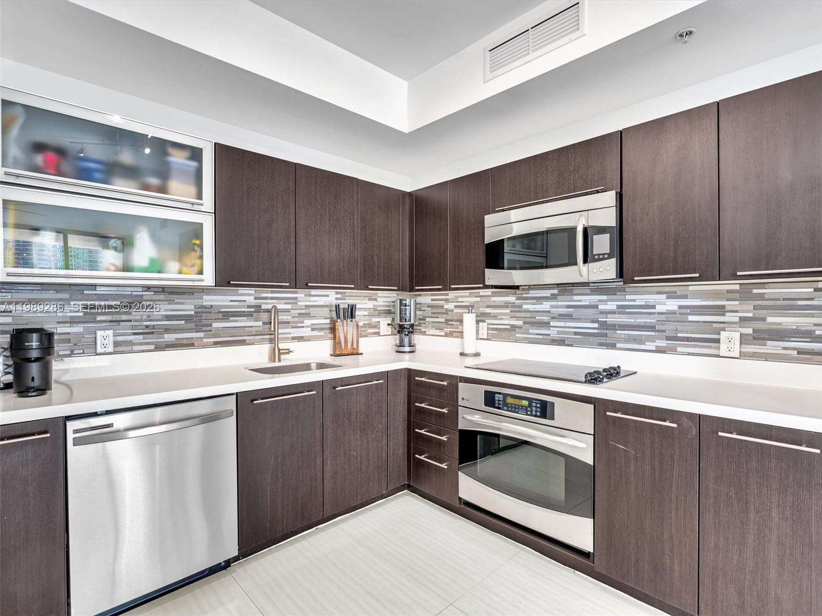 The Ivy at 90 3 St, Miami, FL 33130 - For Sale photo 32