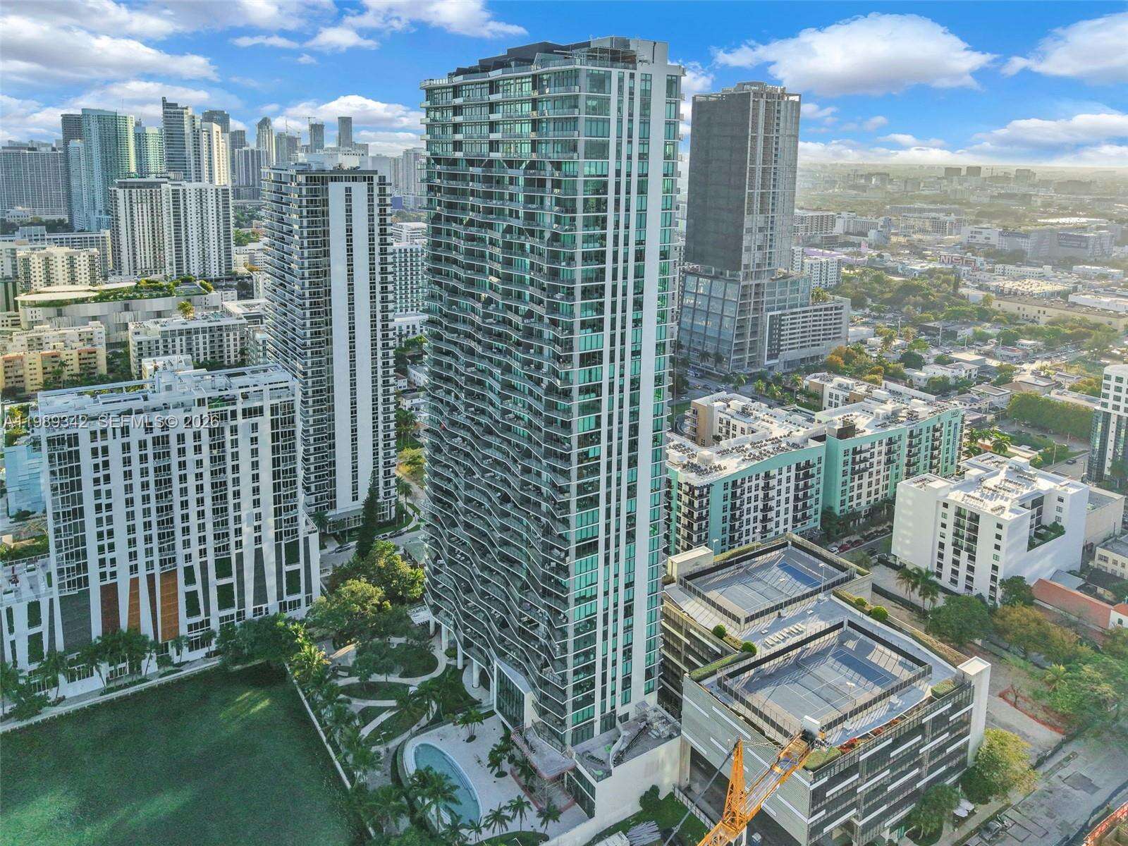 Icon Bay at 460 28 St, Miami, FL 33137 - For Sale photo 32