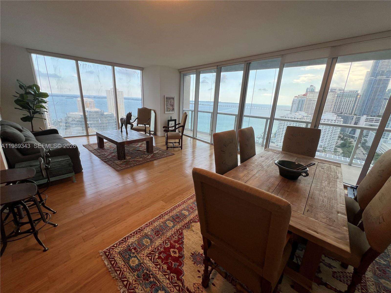 ICON BRICKELL NO TWO - 495 Brickell Ave, Miami, FL 33131 | Picture 9