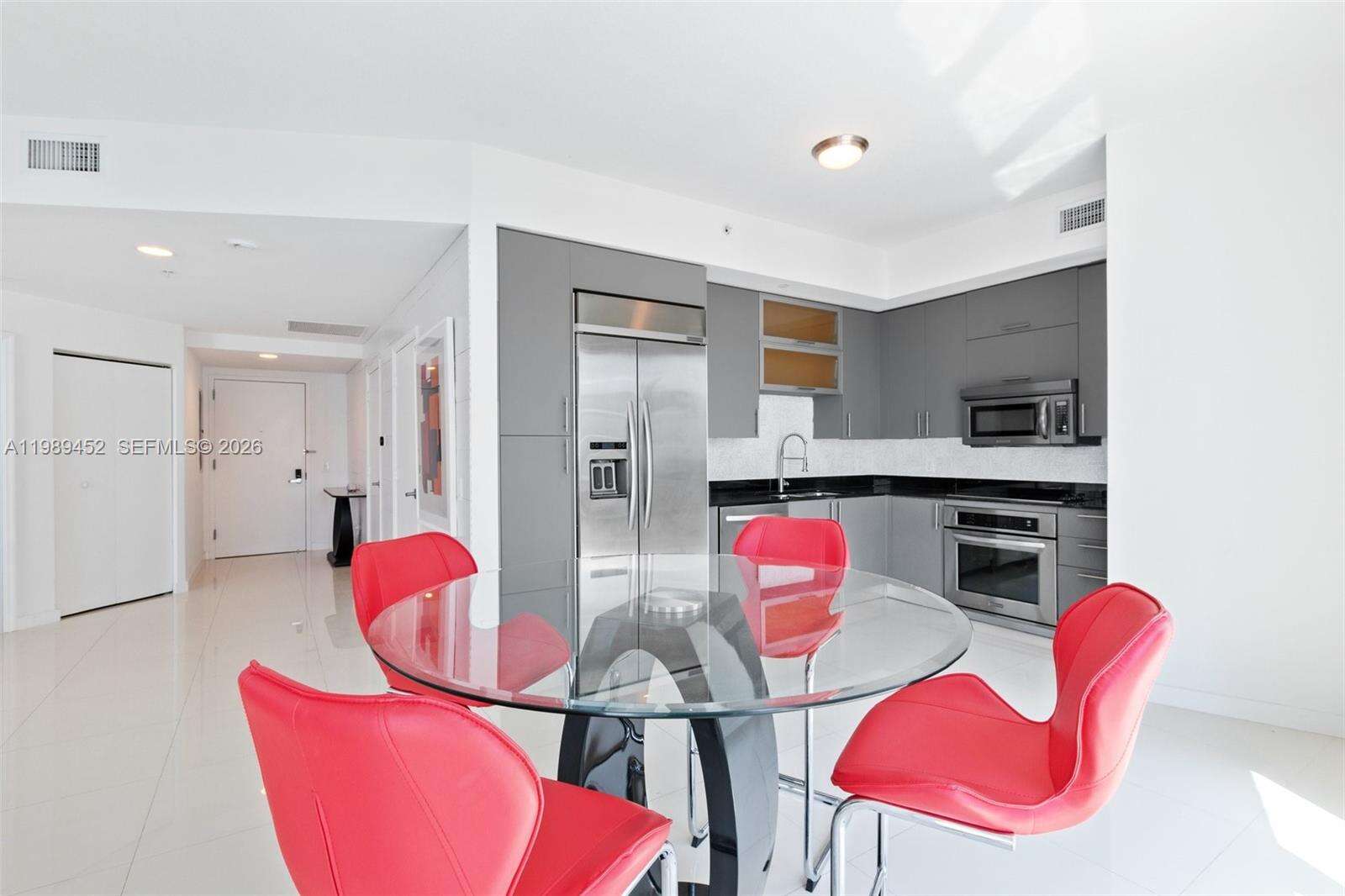 INFINITY AT BRICKELL - 60 13 St, Miami, FL 33130 | Picture 13