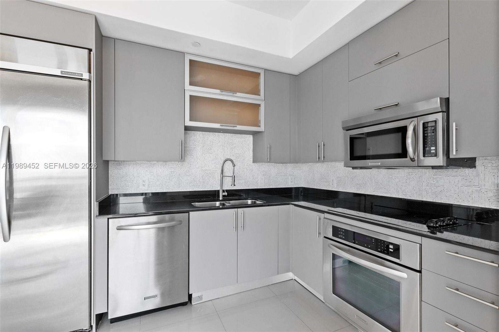 INFINITY AT BRICKELL - 60 13 St, Miami, FL 33130 | Picture 14