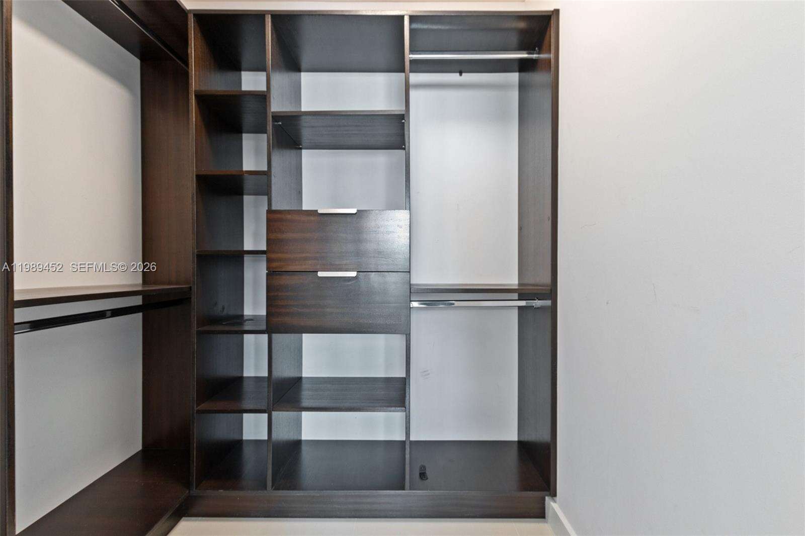 INFINITY AT BRICKELL - 60 13 St, Miami, FL 33130 | Picture 22