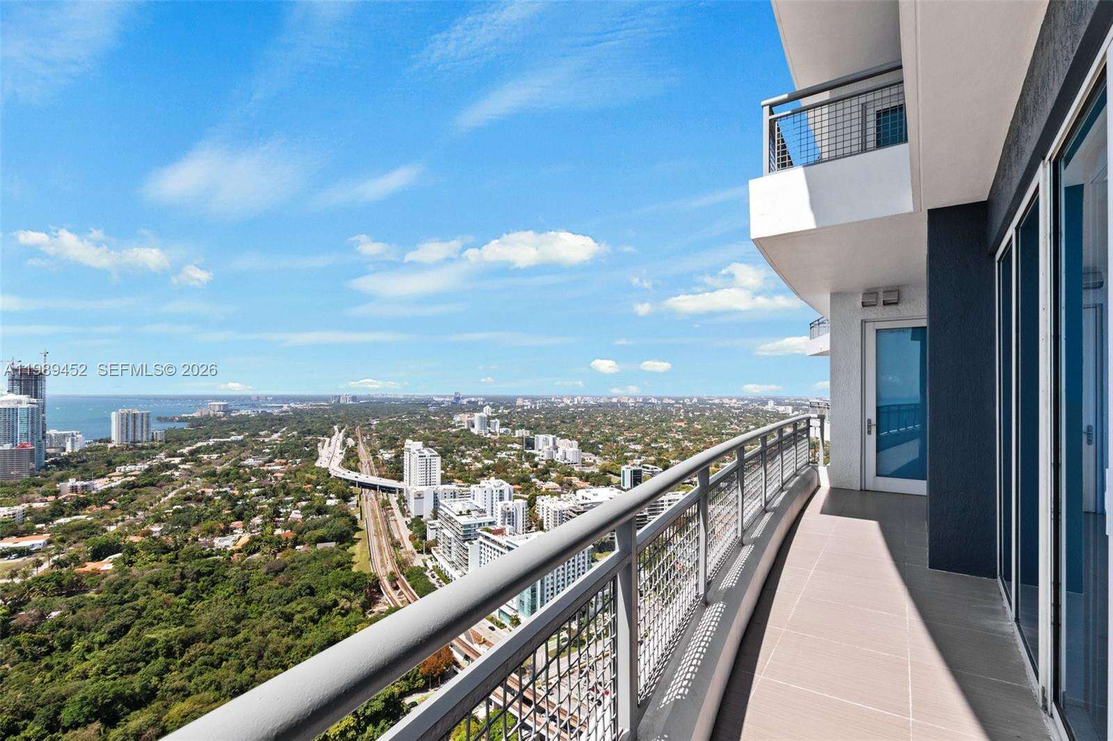 INFINITY AT BRICKELL - 60 13 St, Miami, FL 33130 | Picture 7