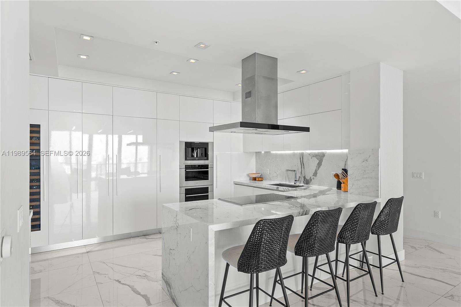 PARQUE TOWERS - 300 Sunny Isles Blvd, Sunny Isles Beach, FL 33160 | Picture 15