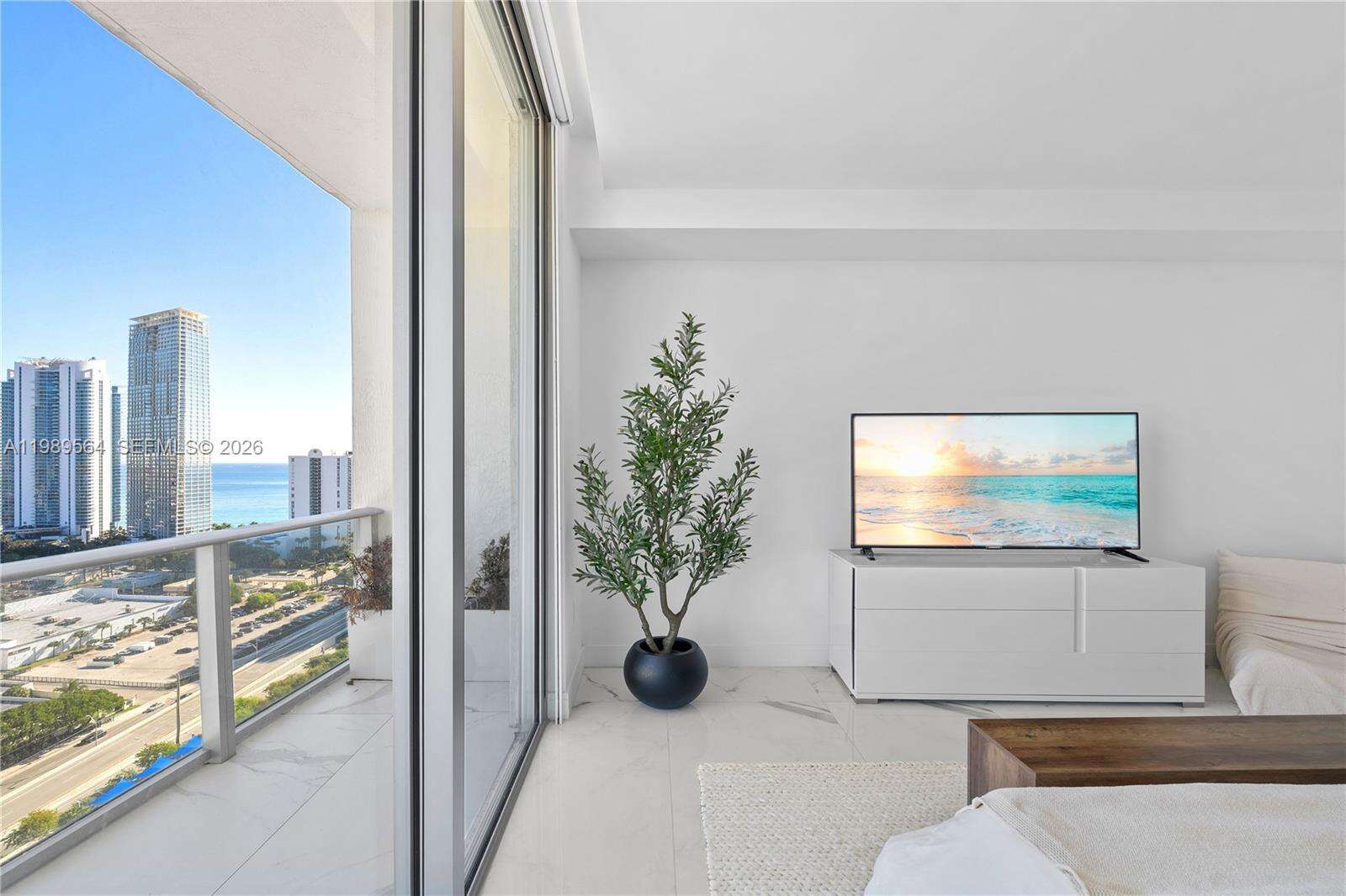 PARQUE TOWERS - 300 Sunny Isles Blvd, Sunny Isles Beach, FL 33160 | Picture 21