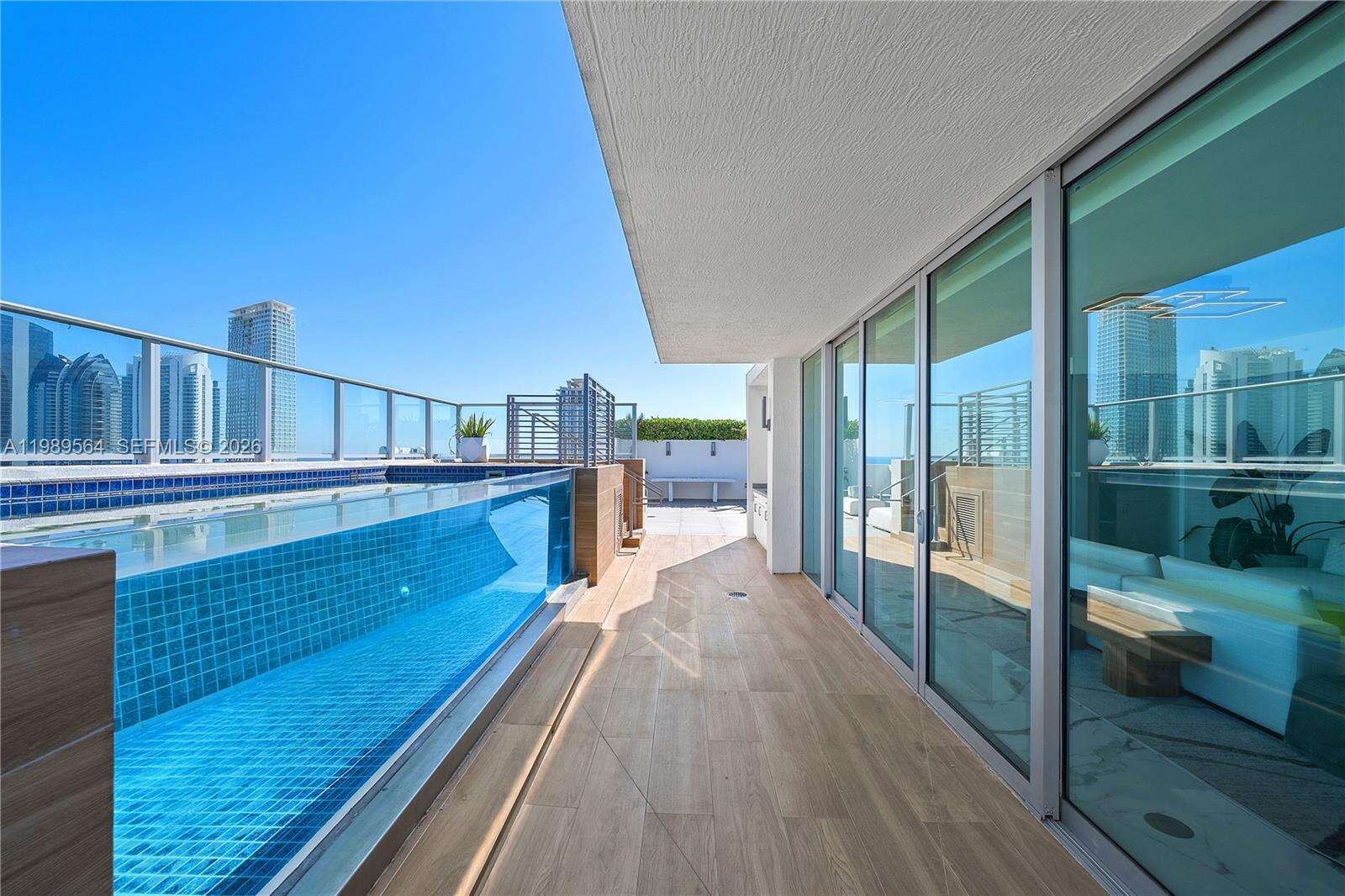 PARQUE TOWERS - 300 Sunny Isles Blvd, Sunny Isles Beach, FL 33160 | Picture 33