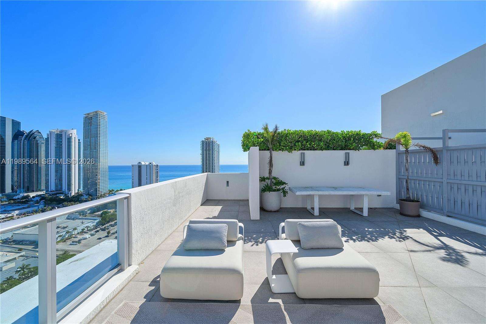 PARQUE TOWERS - 300 Sunny Isles Blvd, Sunny Isles Beach, FL 33160 | Picture 34