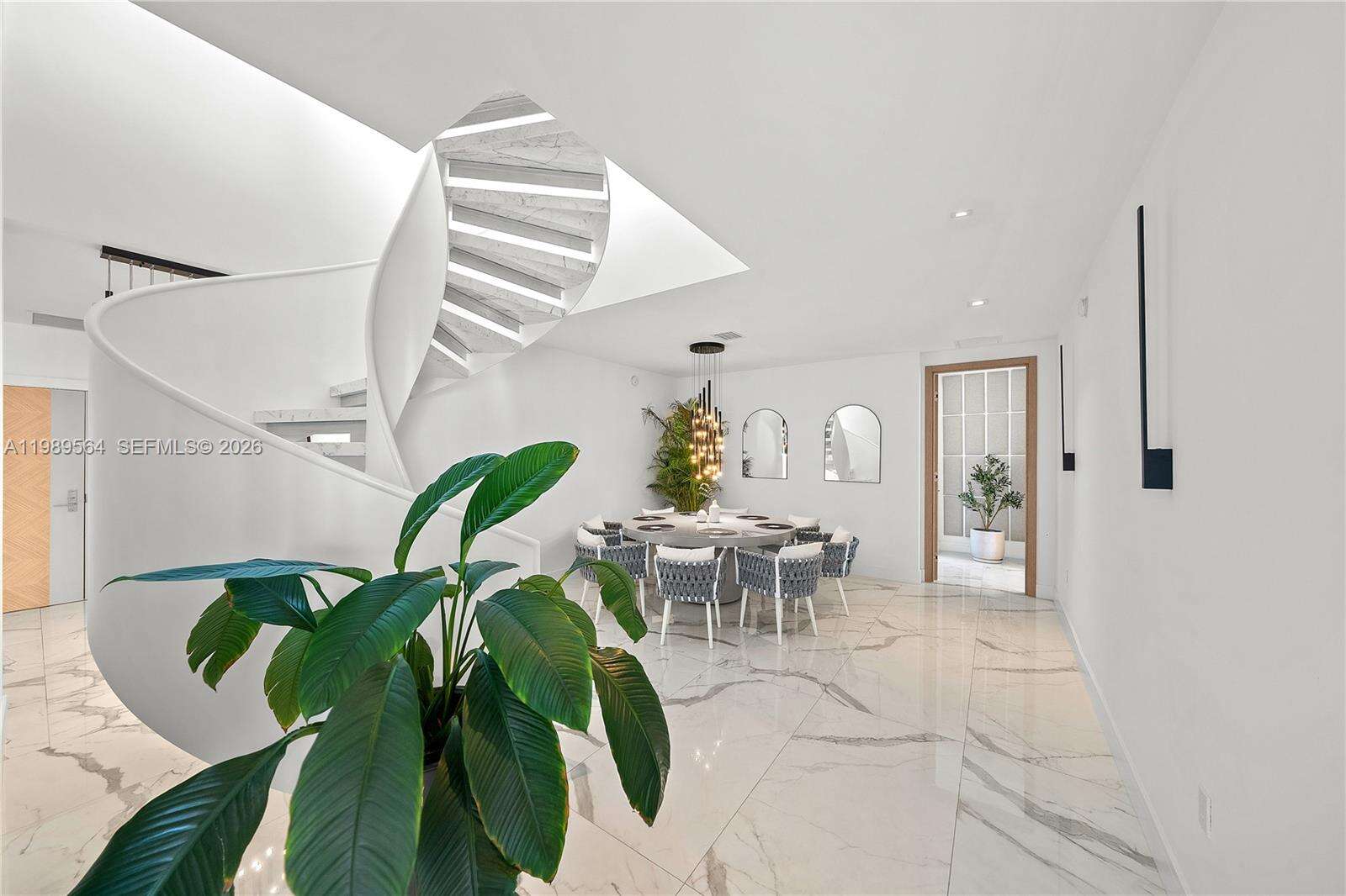 PARQUE TOWERS - 300 Sunny Isles Blvd, Sunny Isles Beach, FL 33160 | Picture 5