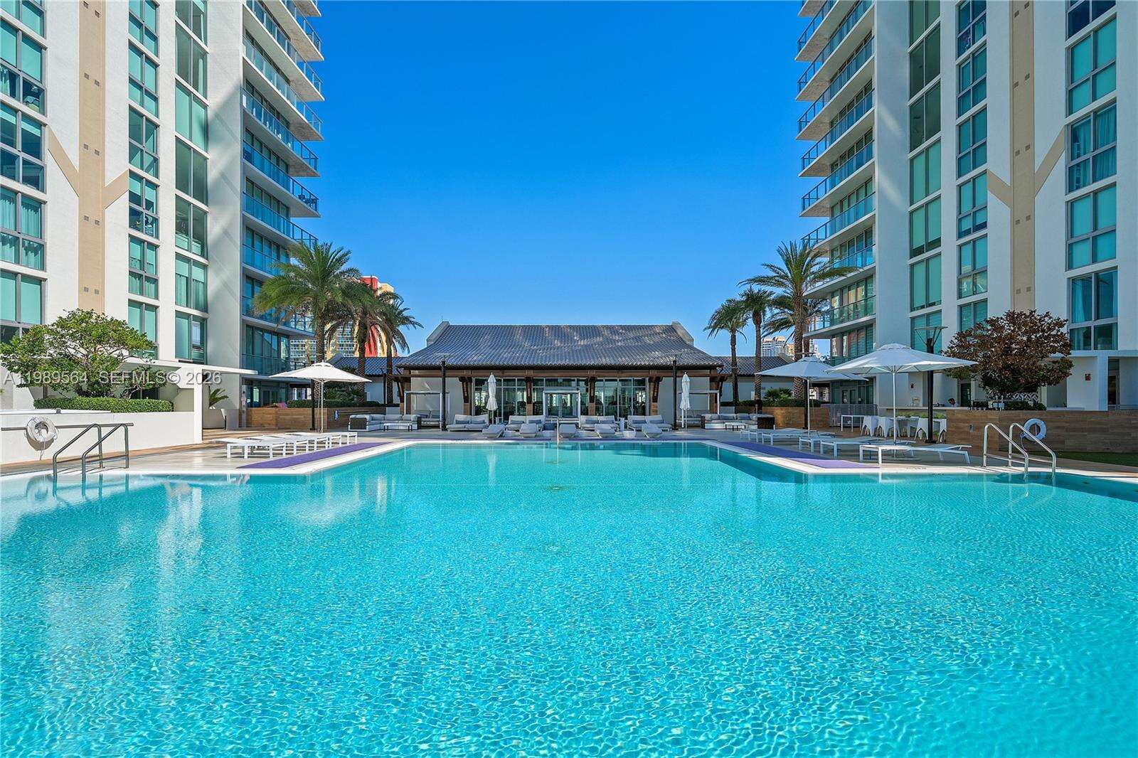PARQUE TOWERS - 300 Sunny Isles Blvd, Sunny Isles Beach, FL 33160 | Picture 44
