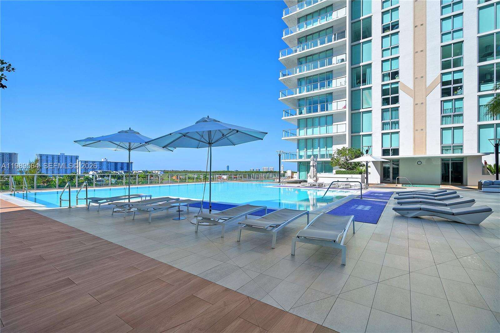 PARQUE TOWERS - 300 Sunny Isles Blvd, Sunny Isles Beach, FL 33160 | Picture 45