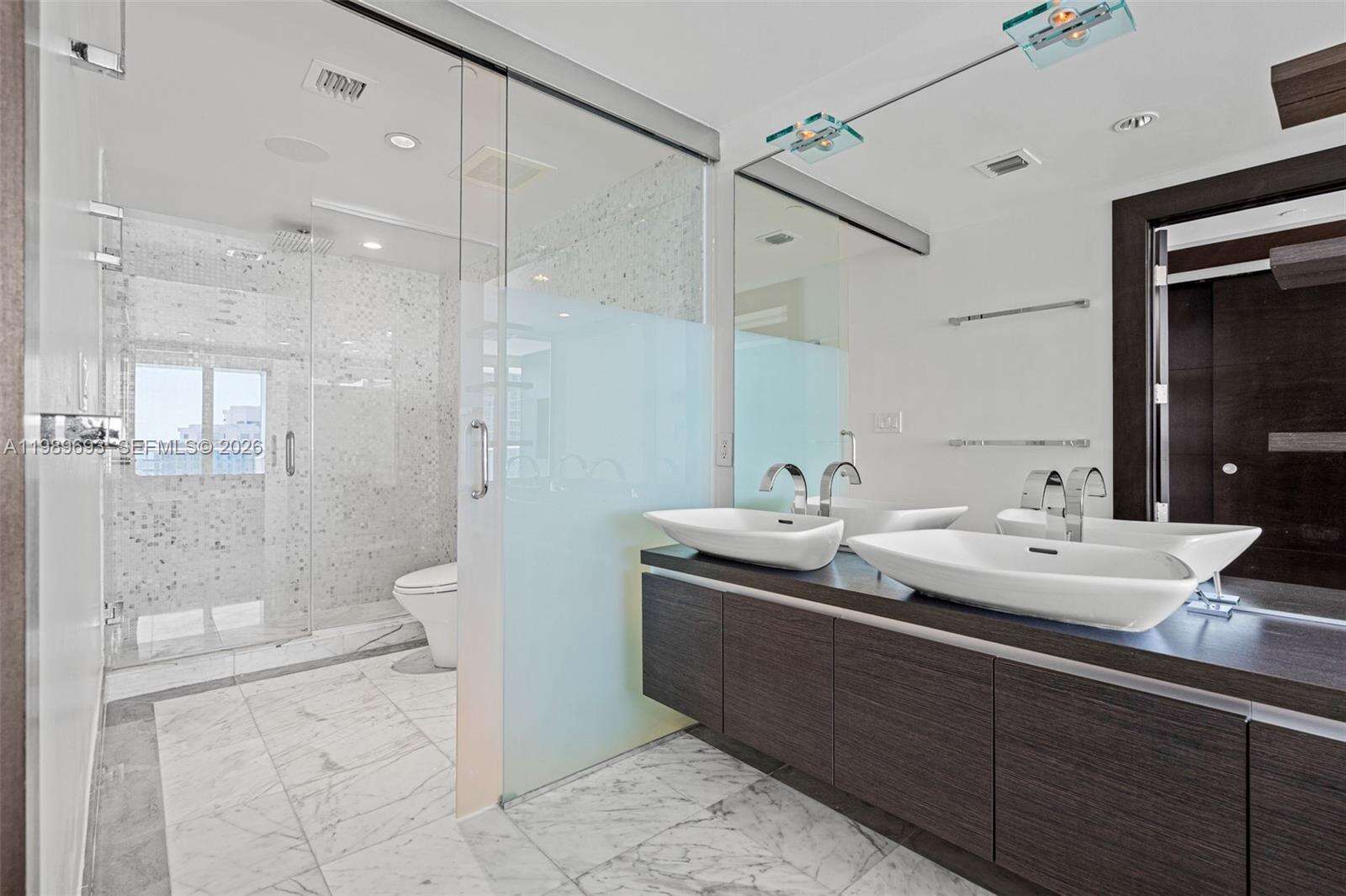 EPIC WEST - 200 Biscayne Blvd Way, Miami, FL 33131 | Picture 20