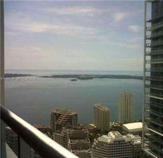 Icon Brickell 1 at 475 Brickell Ave, Miami, FL 33131 - For Sale photo 11
