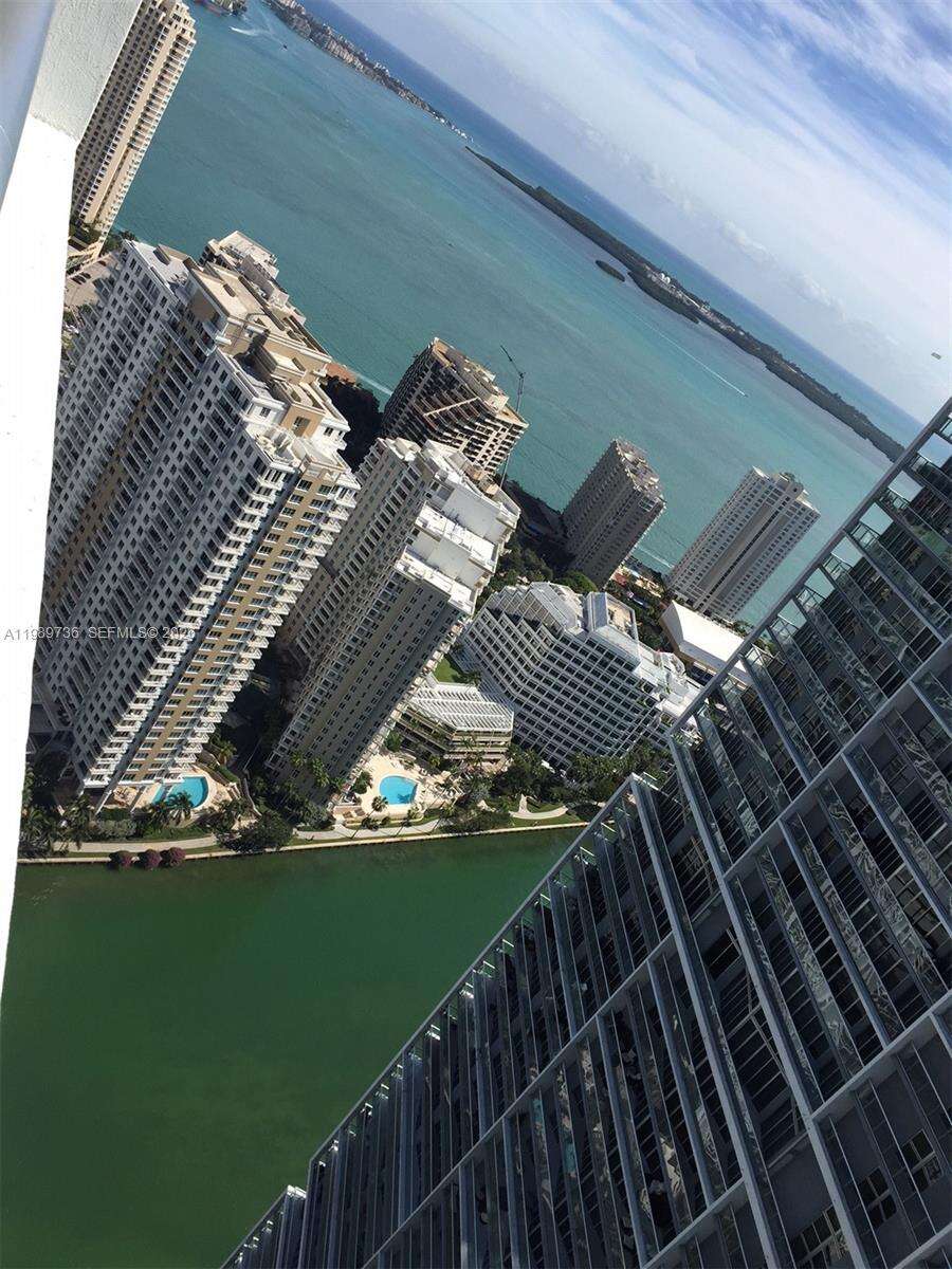 Icon Brickell 1 at 475 Brickell Ave, Miami, FL 33131 - For Sale photo 13