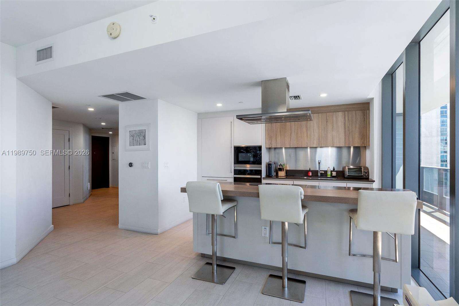Brickell Flatiron at 1000 Brickell Plz, Miami, FL 33131 - For Sale photo 11