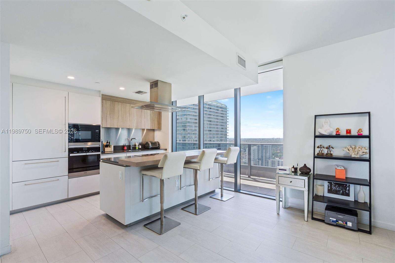 Brickell Flatiron at 1000 Brickell Plz, Miami, FL 33131 - For Sale photo 12