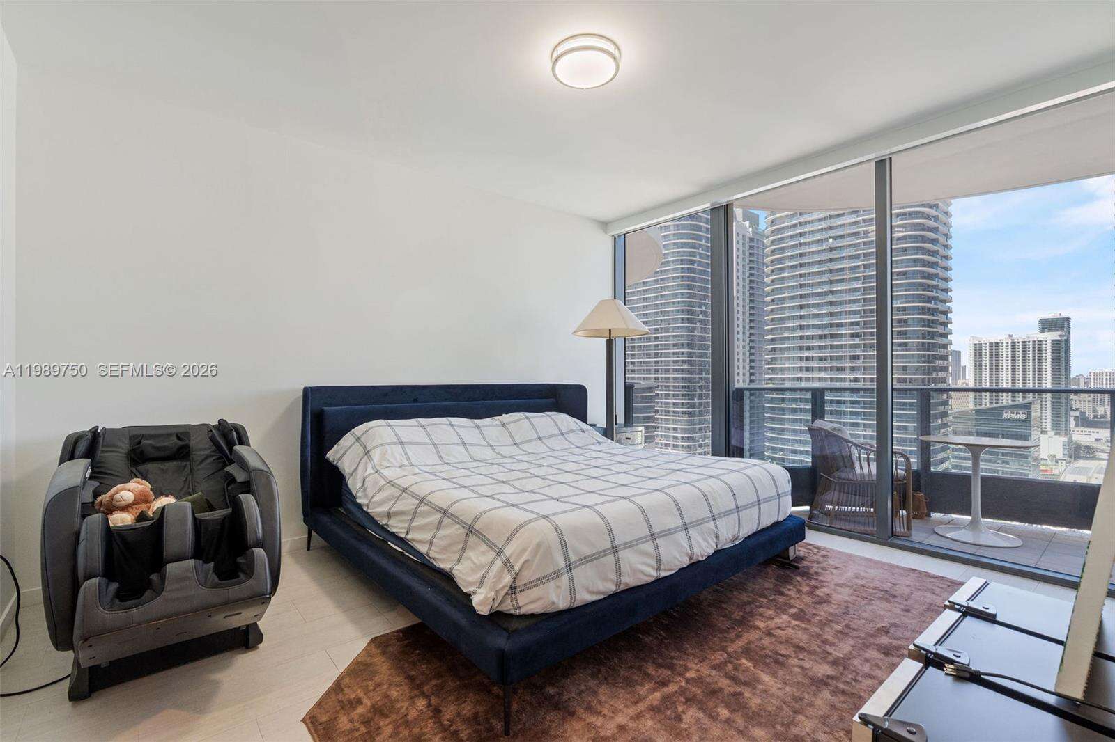 Brickell Flatiron at 1000 Brickell Plz, Miami, FL 33131 - For Sale photo 14