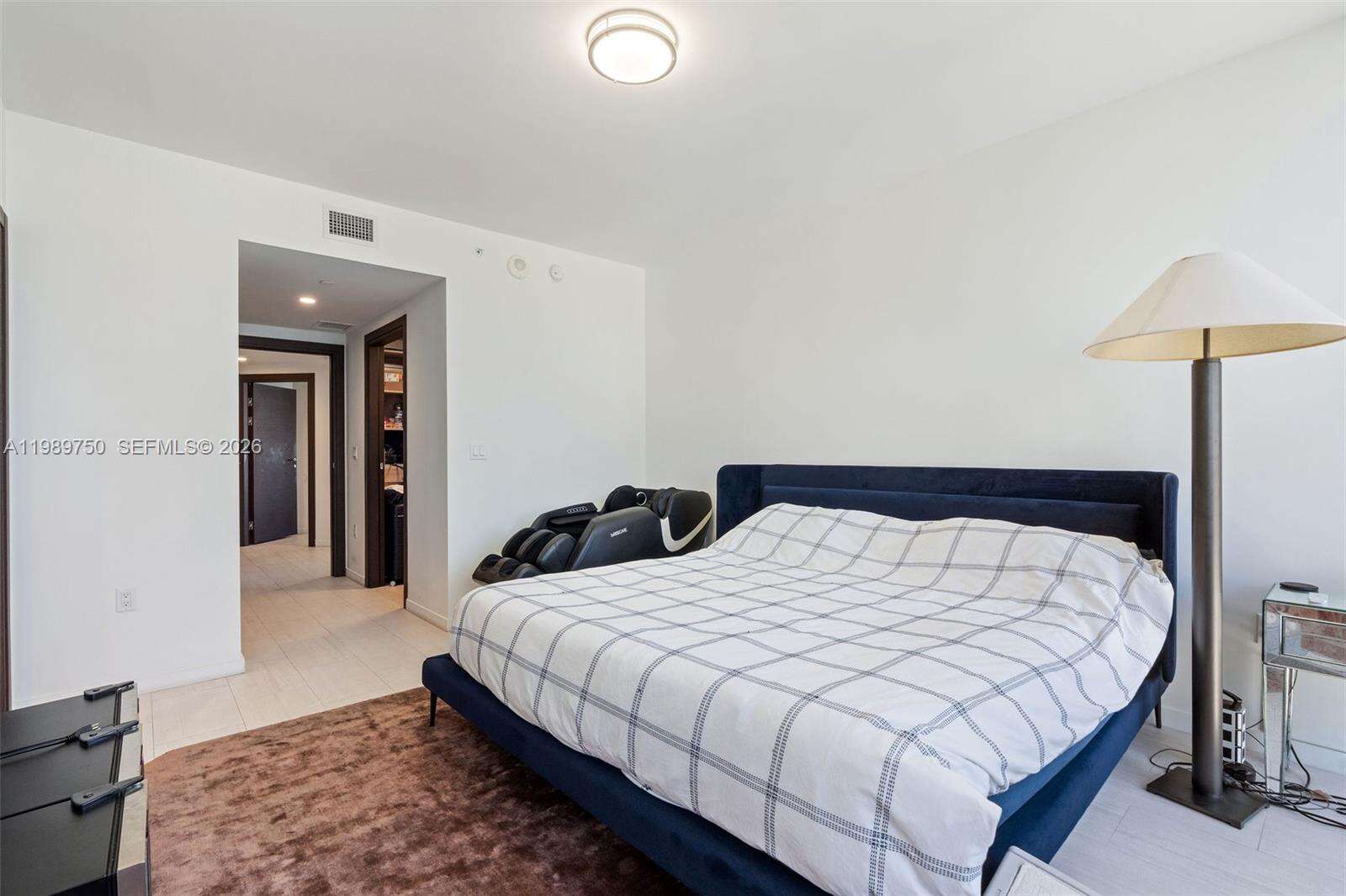 Brickell Flatiron at 1000 Brickell Plz, Miami, FL 33131 - For Sale photo 15