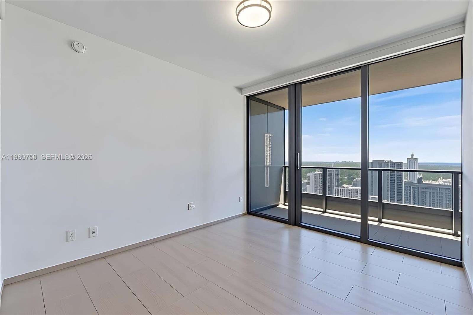 Brickell Flatiron at 1000 Brickell Plz, Miami, FL 33131 - For Sale photo 25