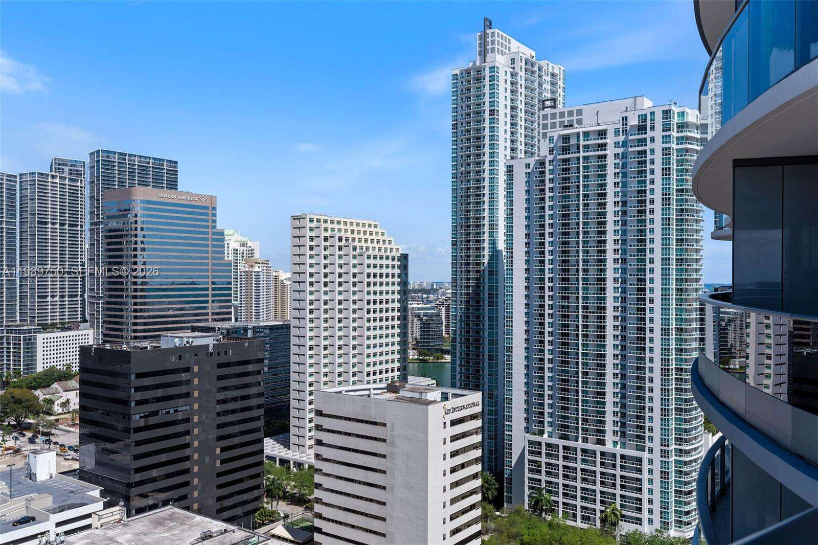 Brickell Flatiron at 1000 Brickell Plz, Miami, FL 33131 - For Sale photo 29