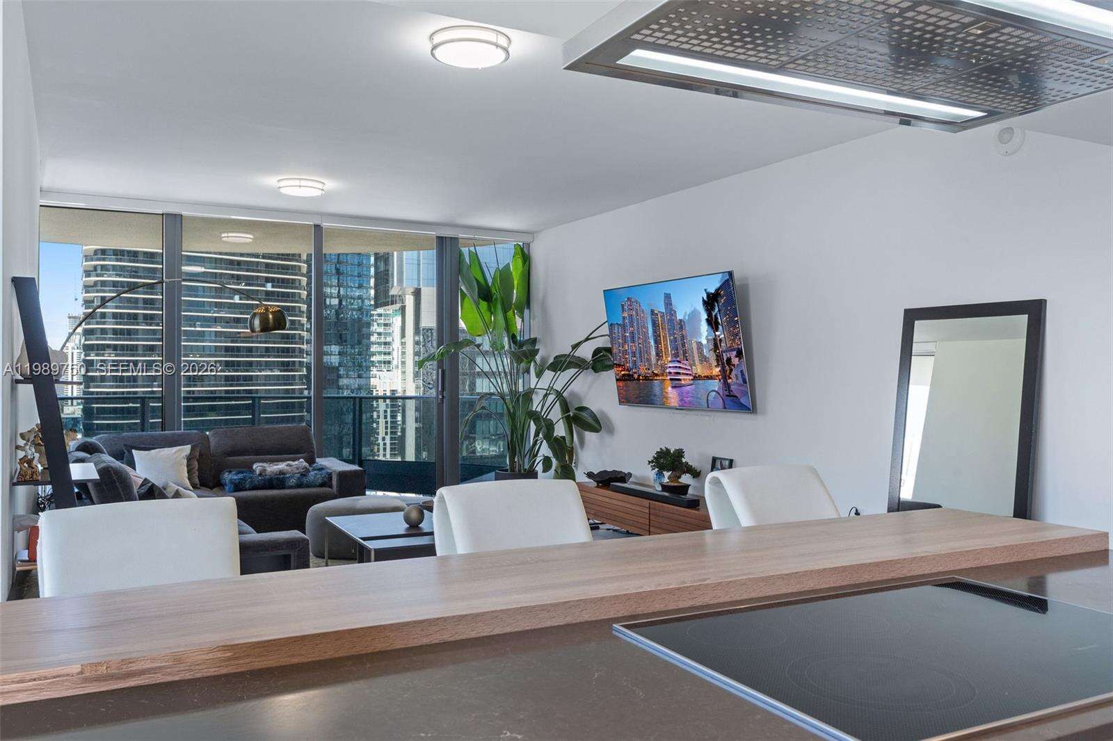 Brickell Flatiron at 1000 Brickell Plz, Miami, FL 33131 - For Sale photo 9