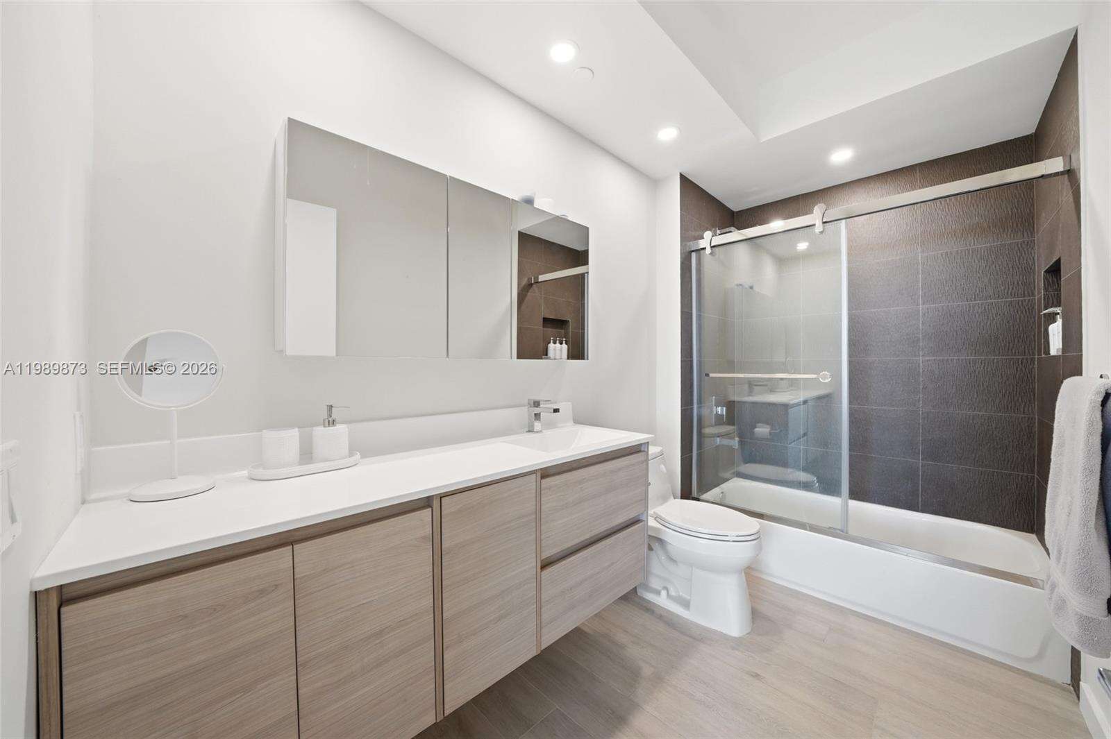 One Island Place at 3801 207 St, Aventura, FL 33180 - For Sale photo 22