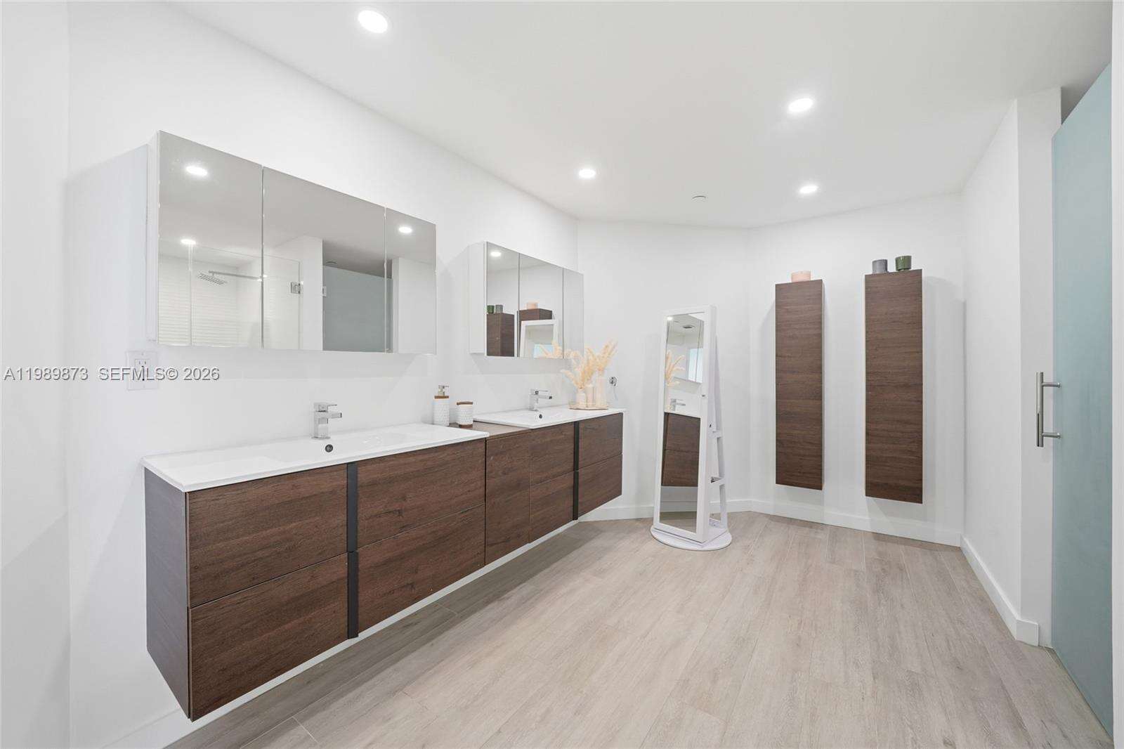 One Island Place at 3801 207 St, Aventura, FL 33180 - For Sale photo 23