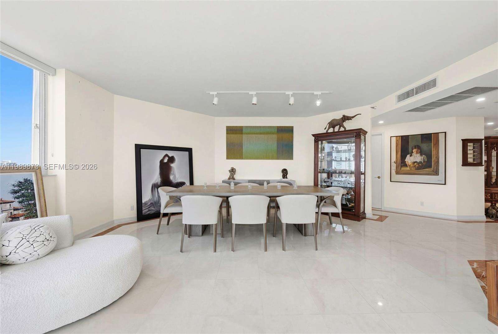 One Island Place at 3801 207 St, Aventura, FL 33180 - For Sale photo 5