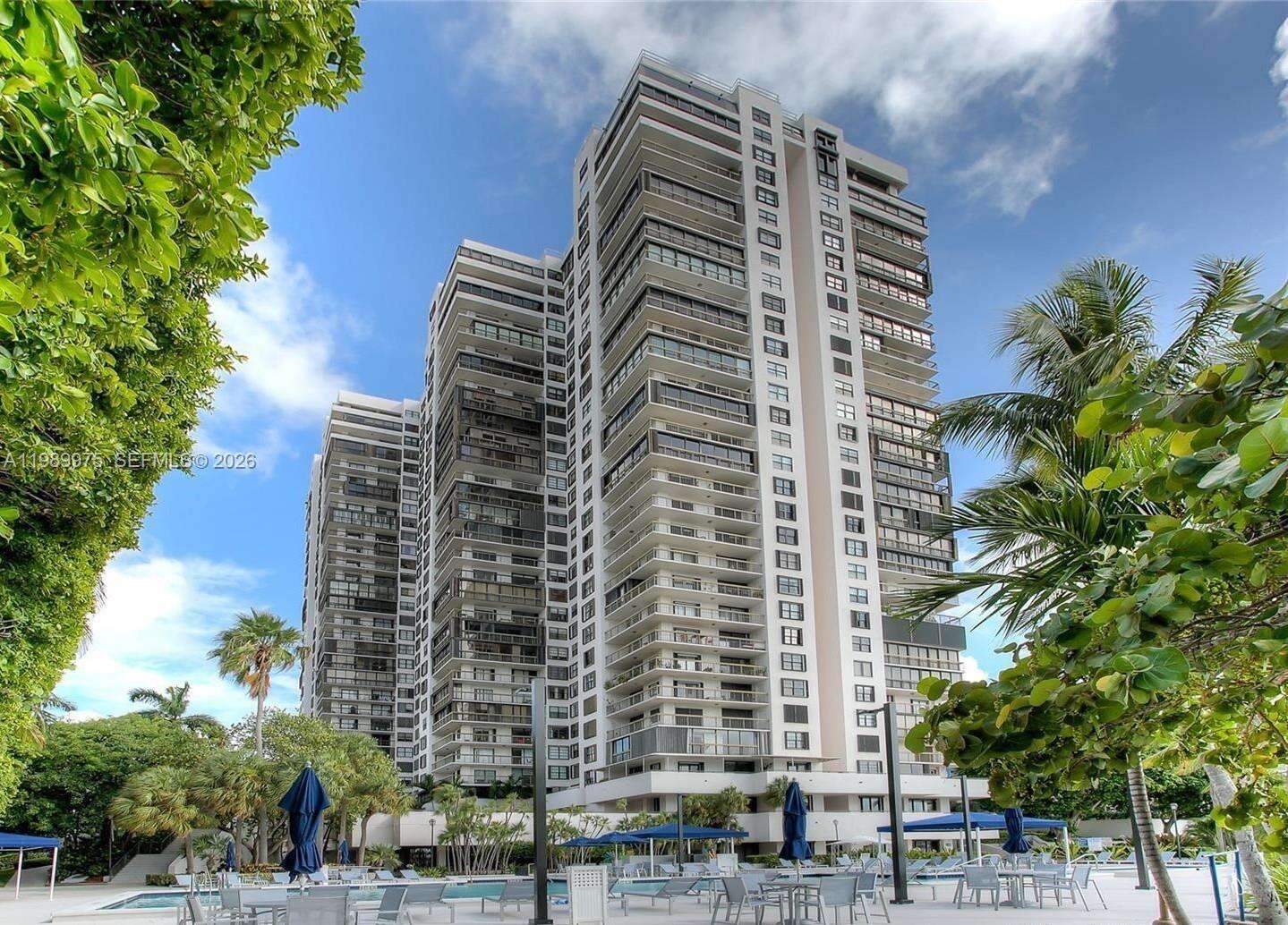 Brickell Bay Club at 2333 Brickell Ave, Miami, FL 33129 - For Sale photo 1
