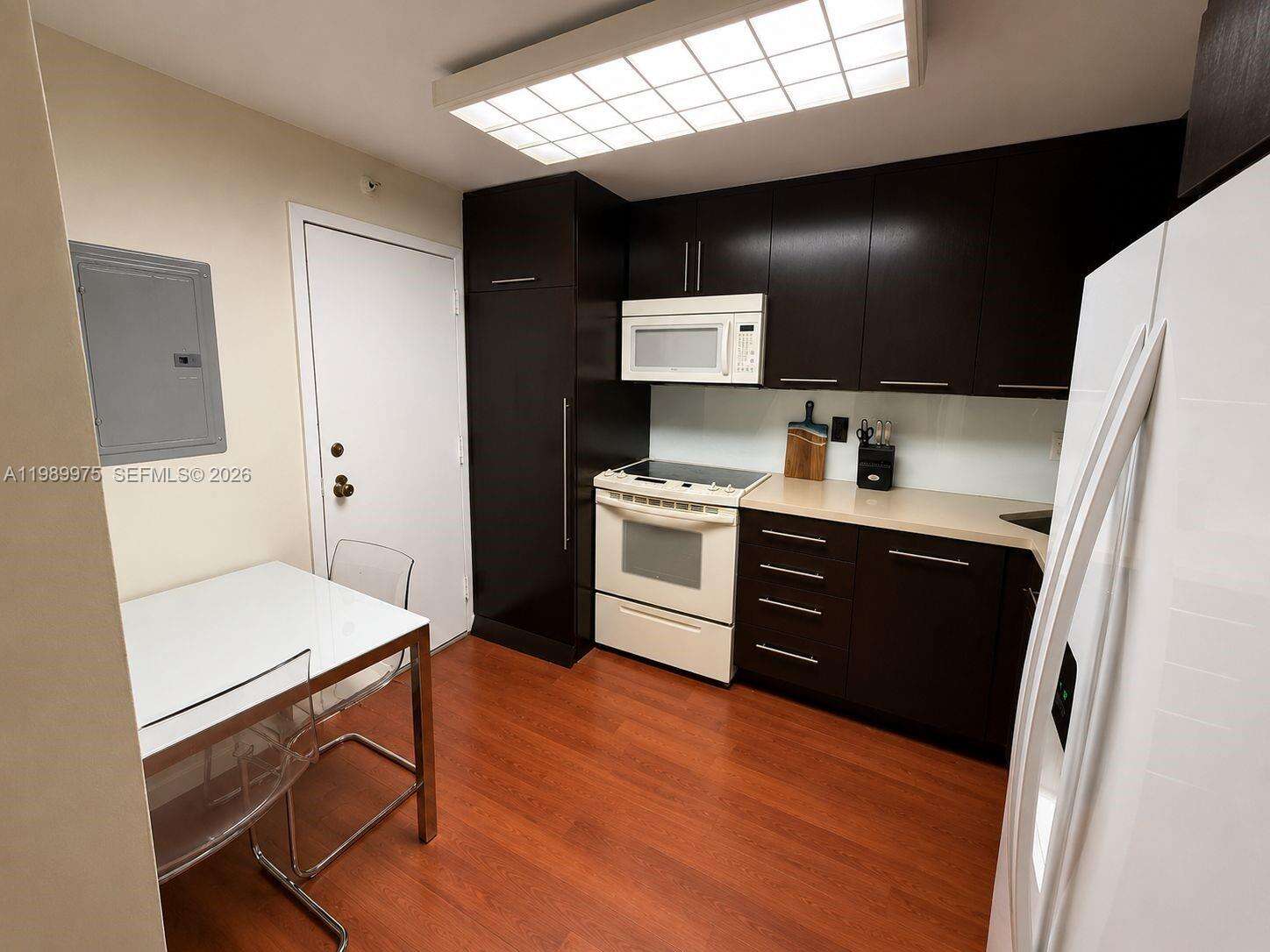 Brickell Bay Club at 2333 Brickell Ave, Miami, FL 33129 - For Sale photo 21