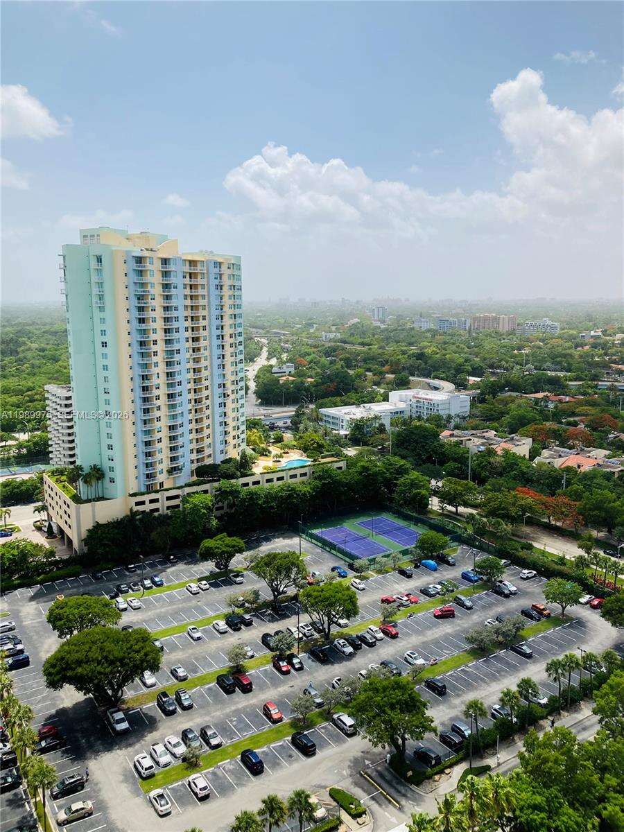 Brickell Bay Club at 2333 Brickell Ave, Miami, FL 33129 - For Sale photo 30