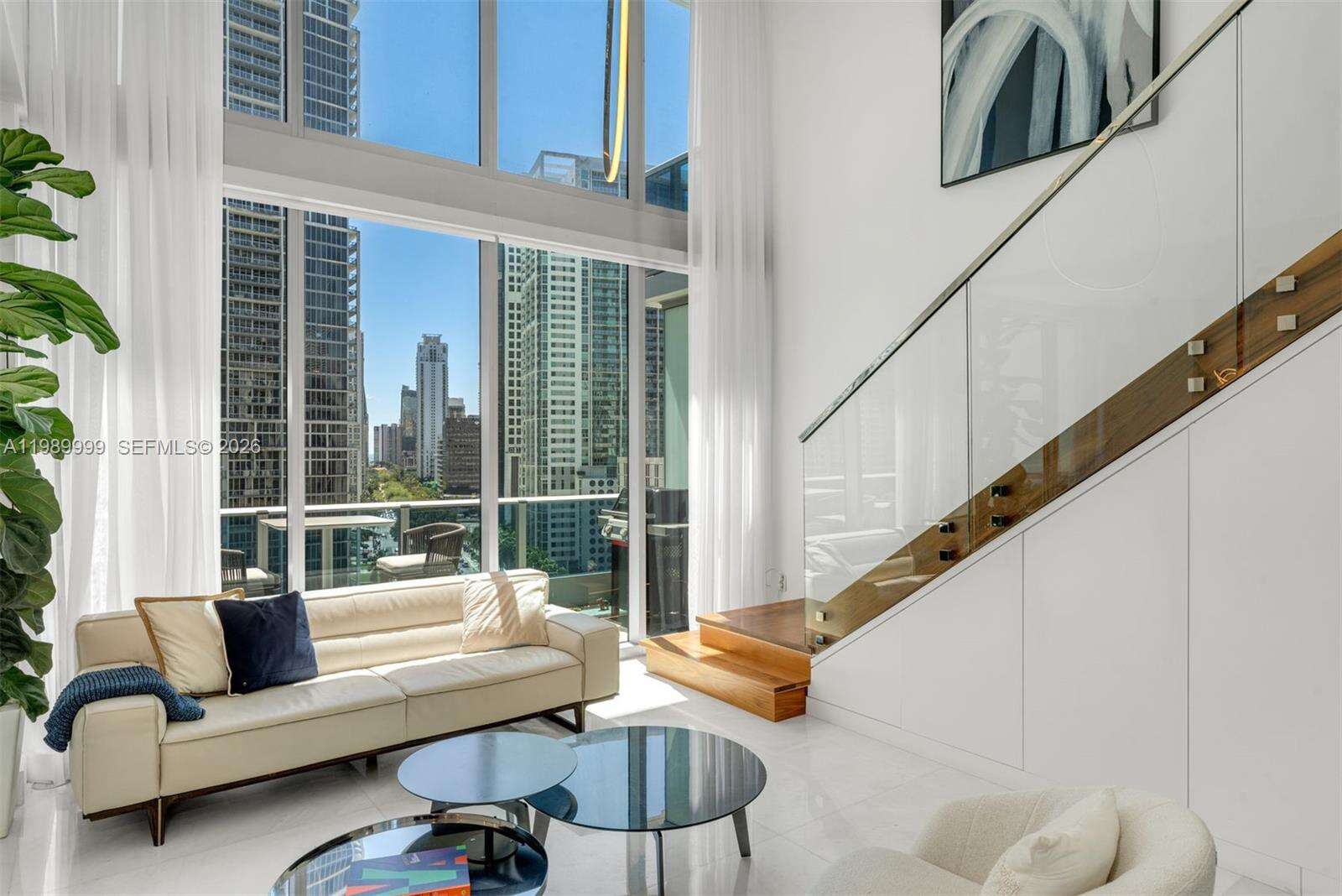 EPIC WEST - 200 Biscayne Blvd Way, Miami, FL 33131 | Picture 11