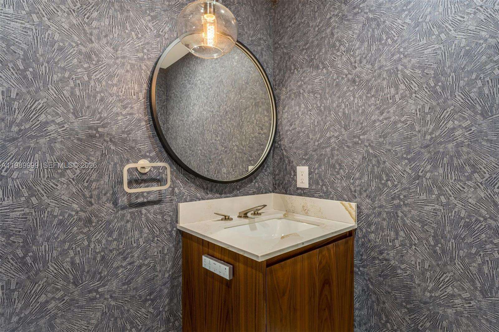 EPIC WEST - 200 Biscayne Blvd Way, Miami, FL 33131 | Picture 13