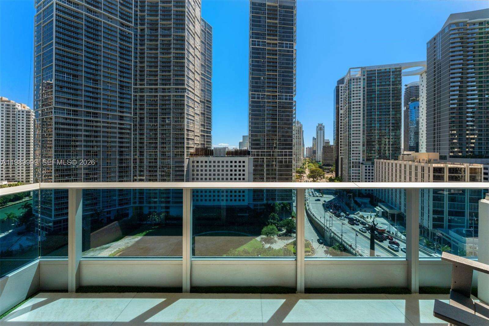 EPIC WEST - 200 Biscayne Blvd Way, Miami, FL 33131 | Picture 24