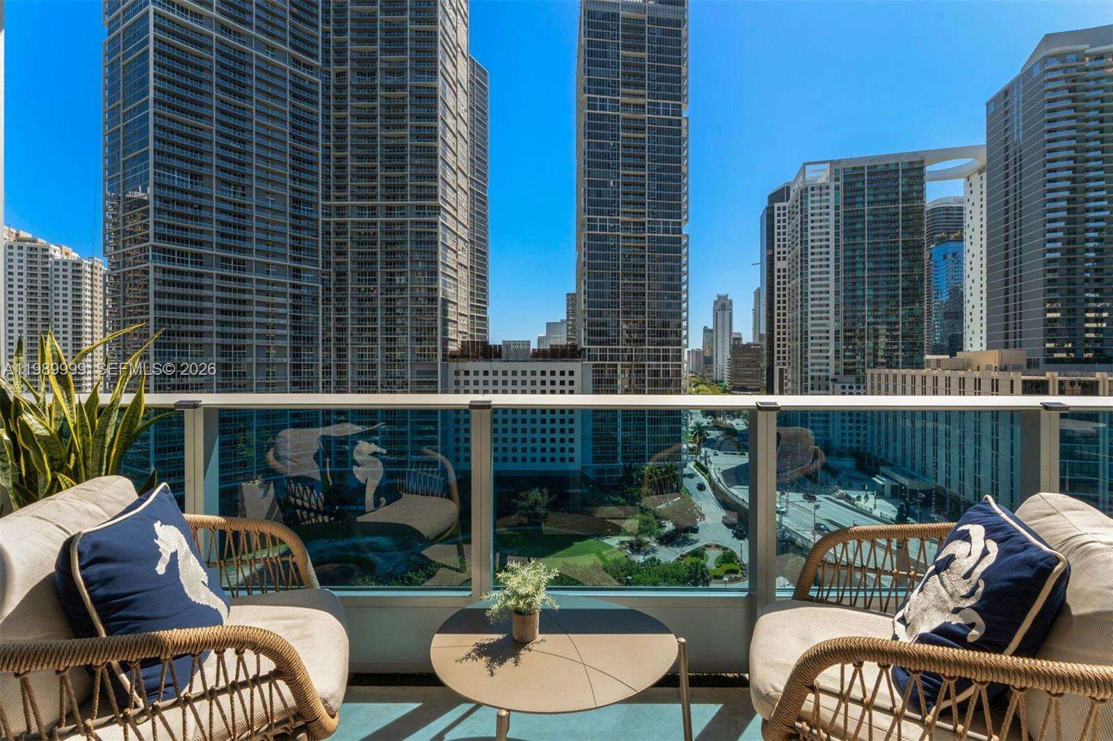 EPIC WEST - 200 Biscayne Blvd Way, Miami, FL 33131 | Picture 34