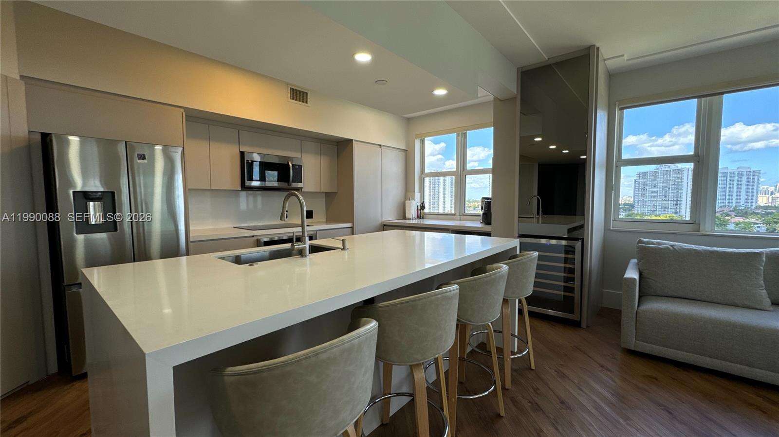 Turnberry Village North at 20000 Country Club Dr, Aventura, FL 33180 - For Sale photo 6