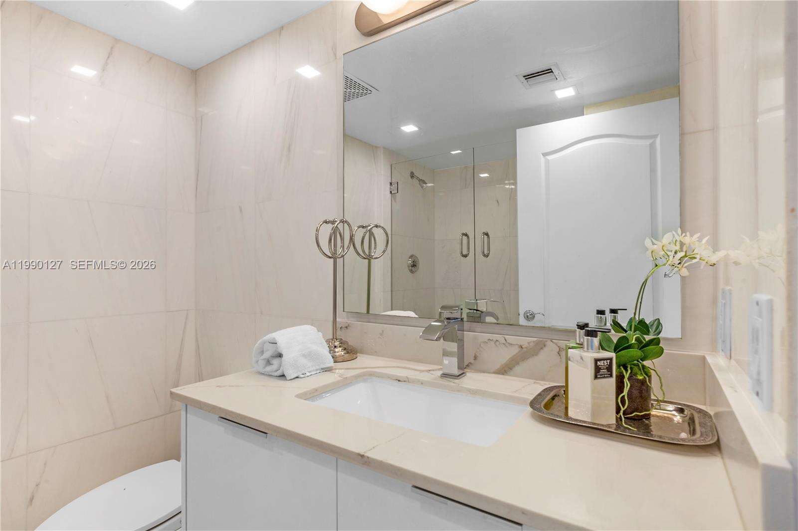 Skyline On Brickell at 2101 Brickell Ave, Miami, FL 33129 - For Sale photo 16
