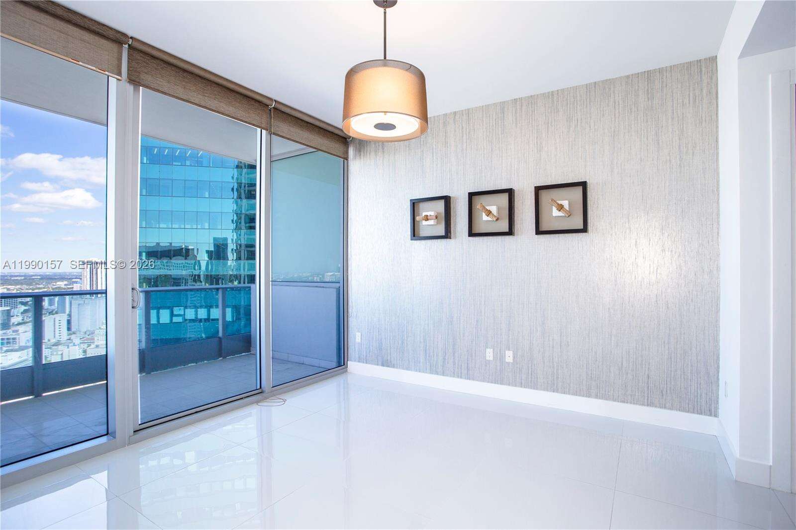 Epic Residences at 200 Biscayne Blvd Wy, Miami, FL 33131 - For Sale photo 9