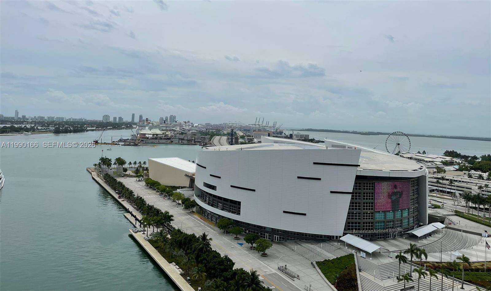 Marina Blue at 888 Biscayne Blvd, Miami, FL 33132 - For Sale photo 8