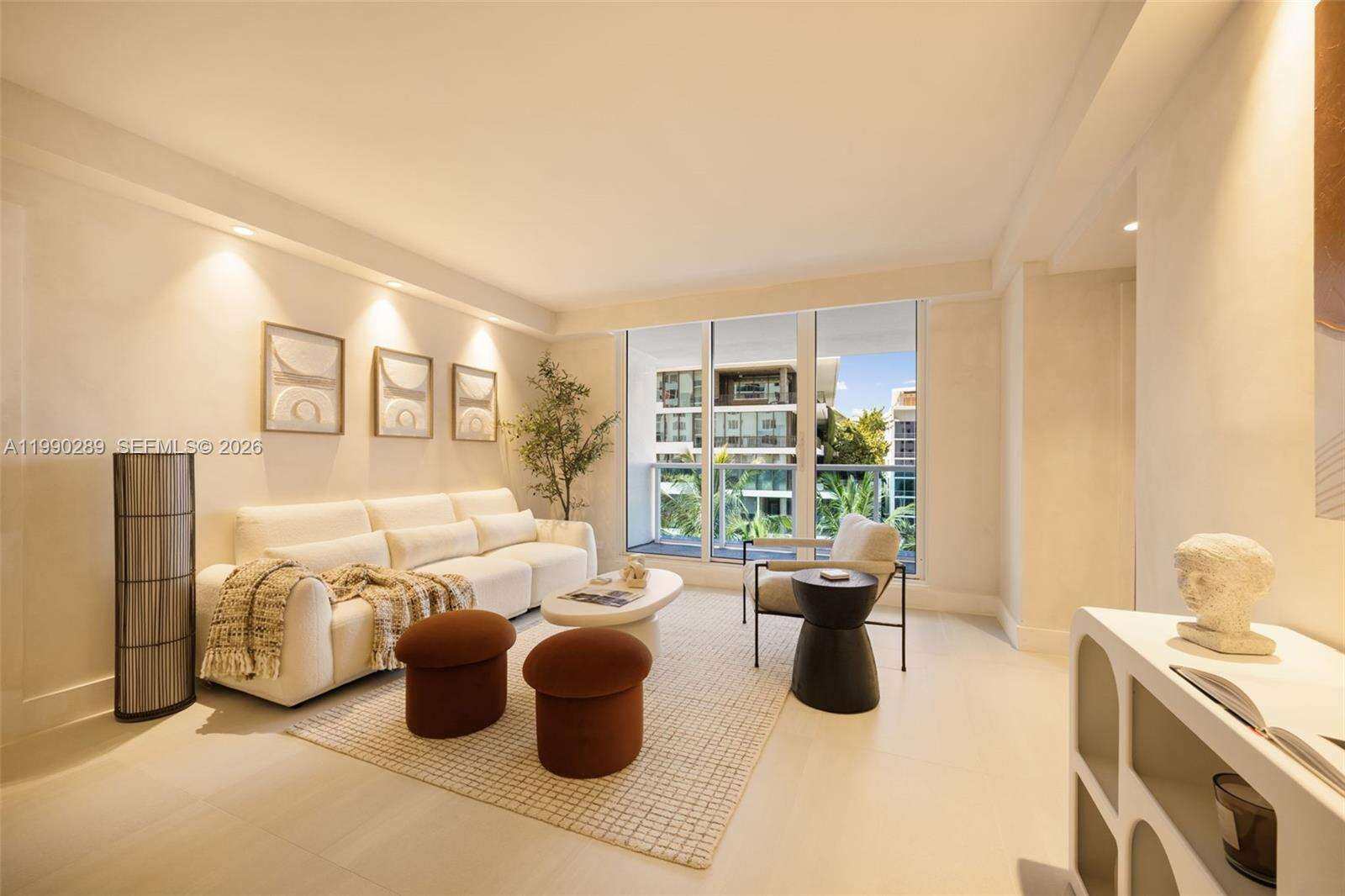 RONEY PALACE - 2301 Collins Ave, Miami Beach, FL 33139 | Picture 1