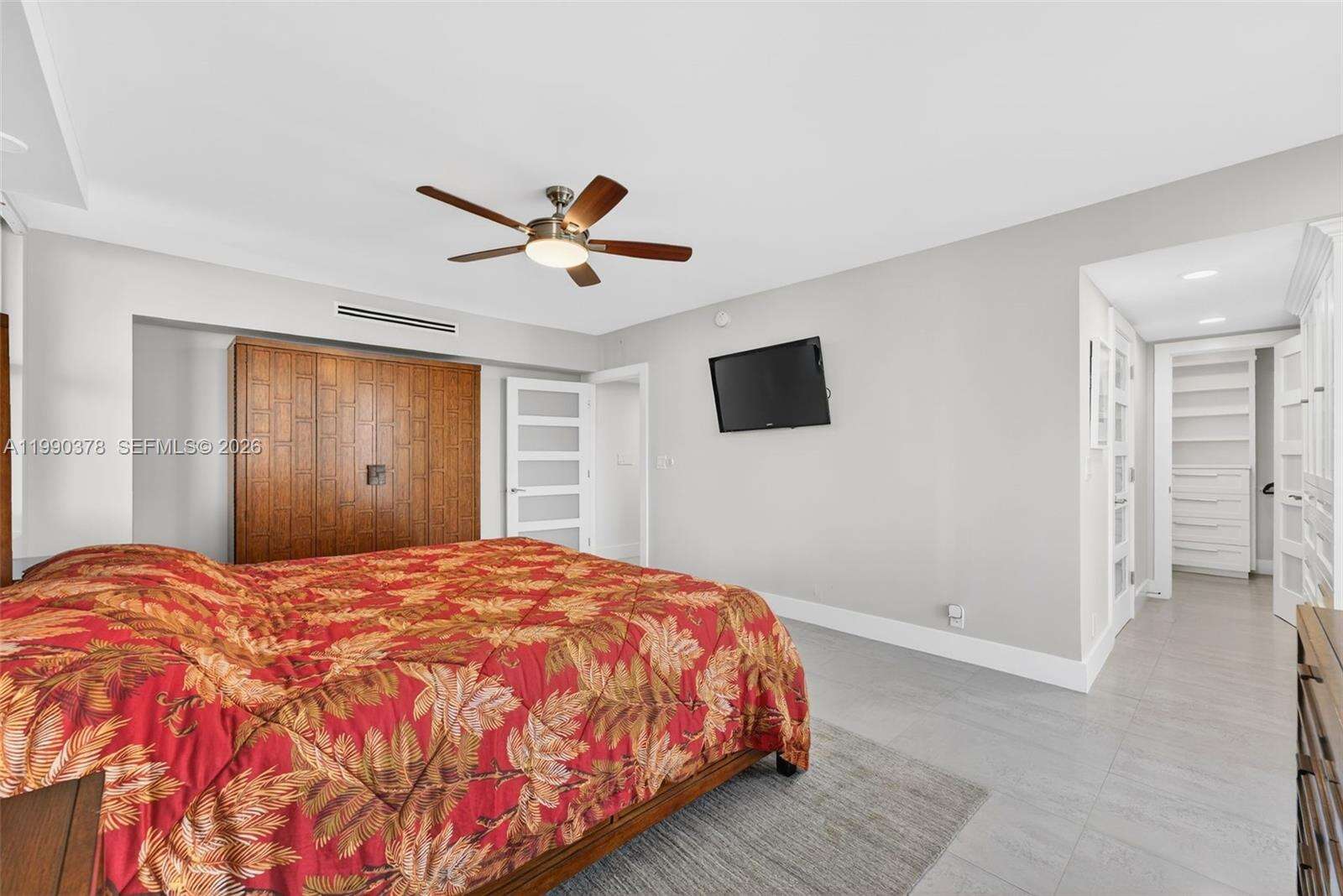 Sea Air Towers at 3725 Ocean Dr, Hollywood, FL 33019 - For Sale photo 12