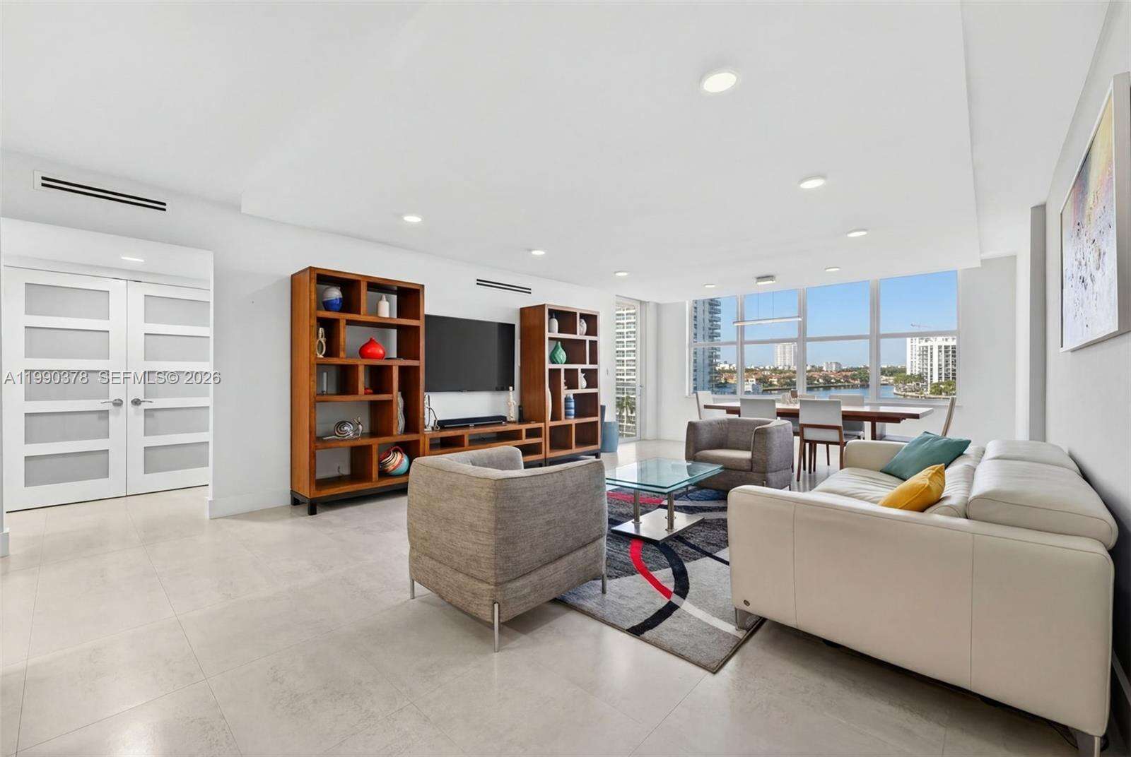 Sea Air Towers at 3725 Ocean Dr, Hollywood, FL 33019 - For Sale photo 4