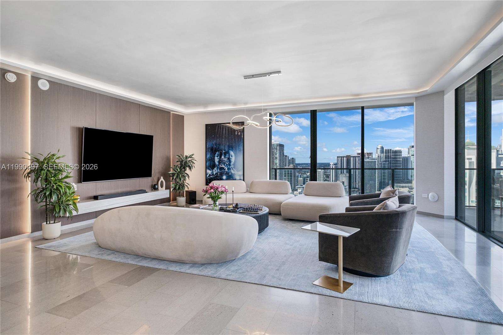 Reach Brickell at 68 6 St, Miami, FL 33131 - For Sale photo 15