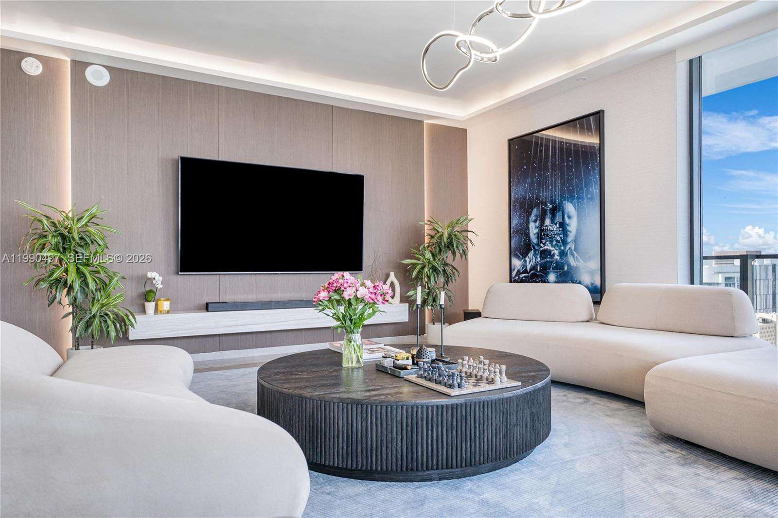 Reach Brickell at 68 6 St, Miami, FL 33131 - For Sale photo 16