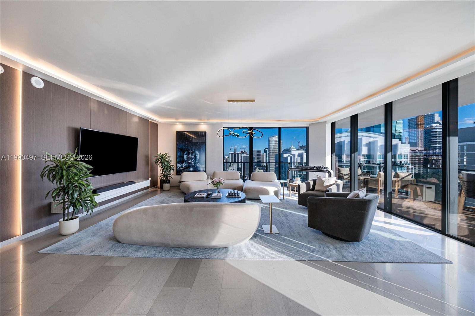 Reach Brickell at 68 6 St, Miami, FL 33131 - For Sale photo 5
