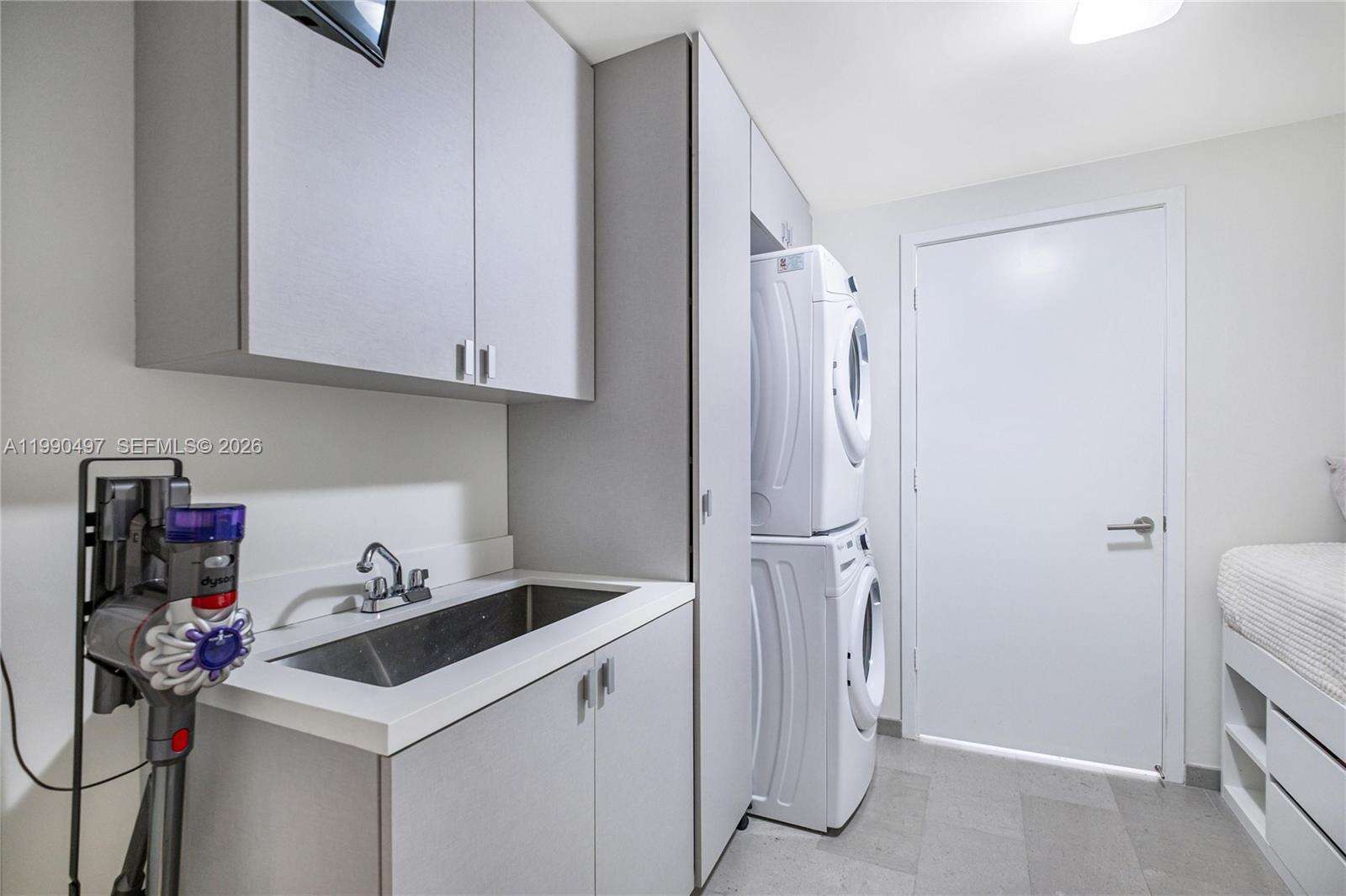 Reach Brickell at 68 6 St, Miami, FL 33131 - For Sale photo 52