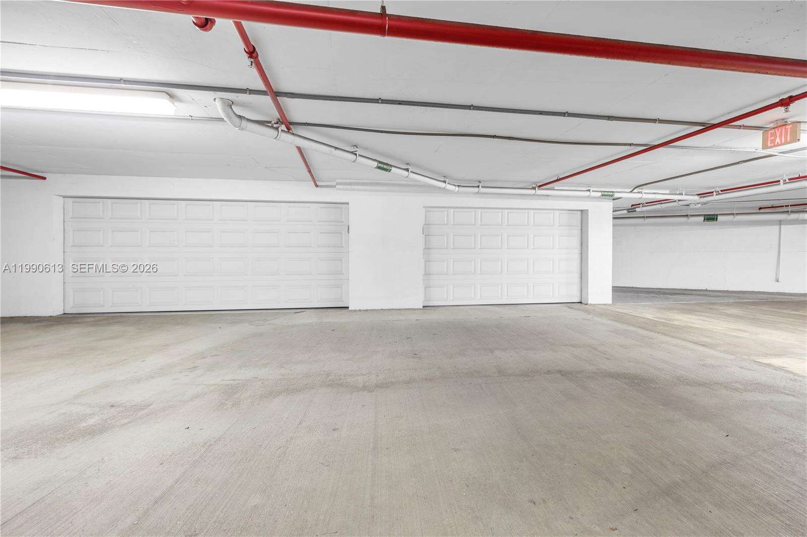 TRUMP ROYALE - 18201 Collins Ave, Sunny Isles Beach, FL 33160 | Picture 5