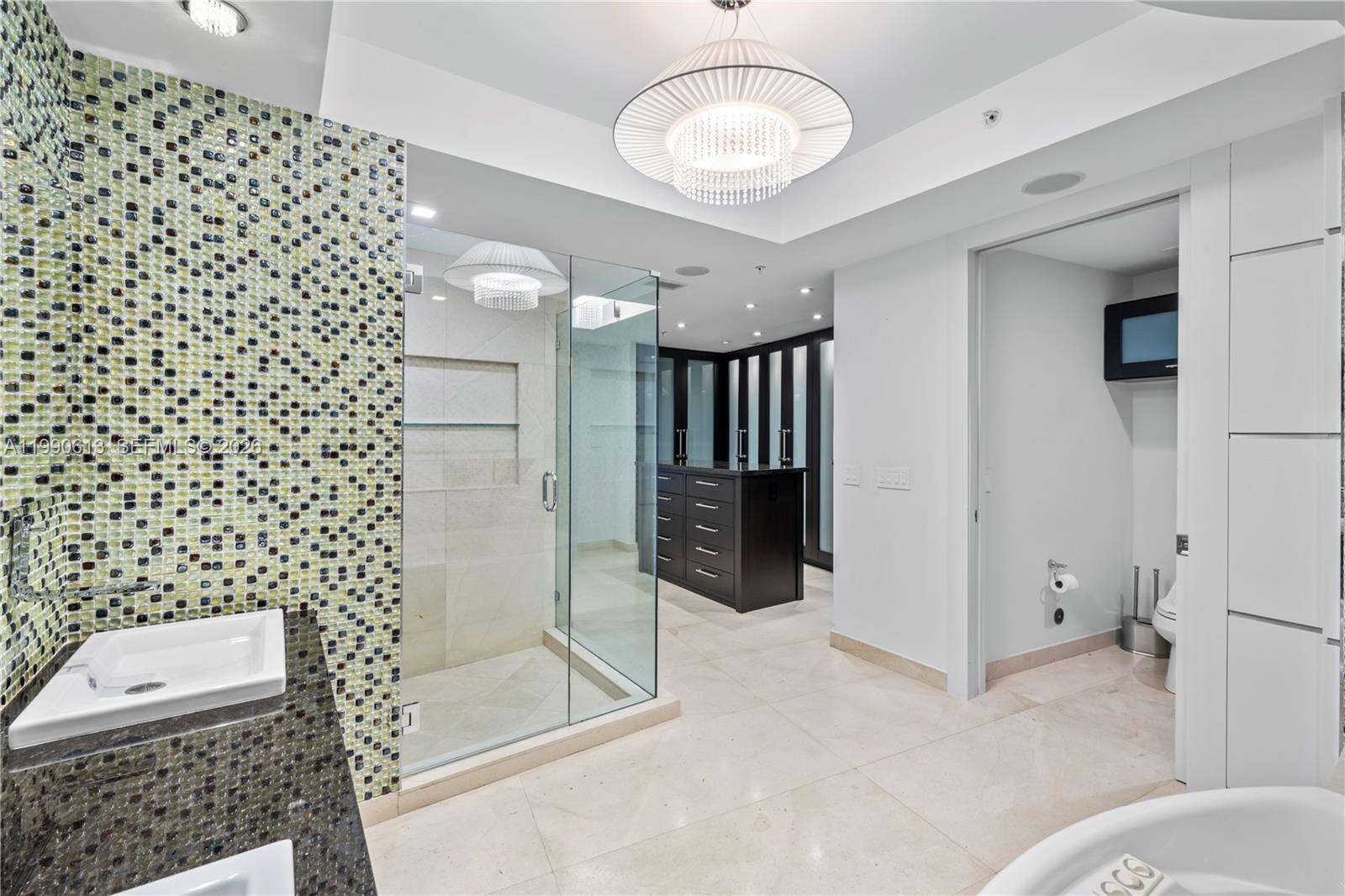 TRUMP ROYALE - 18201 Collins Ave, Sunny Isles Beach, FL 33160 | Picture 44