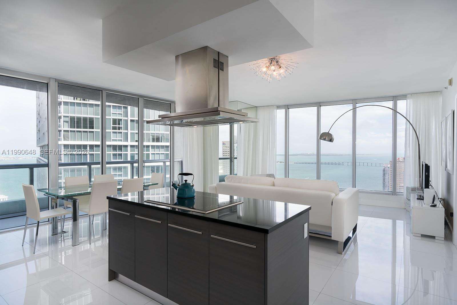 ICON BRICKELL CONDO NO 3 - 485 Brickell Ave, Miami, FL 33131 | Picture 1