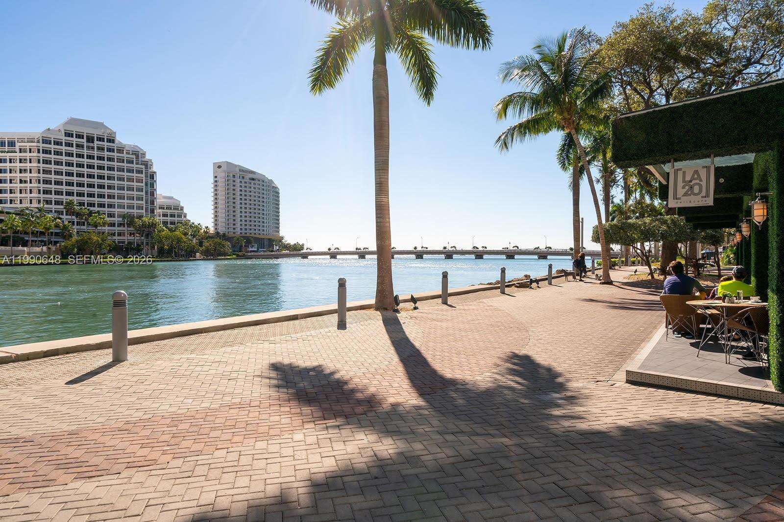 ICON BRICKELL CONDO NO 3 - 485 Brickell Ave, Miami, FL 33131 | Picture 18