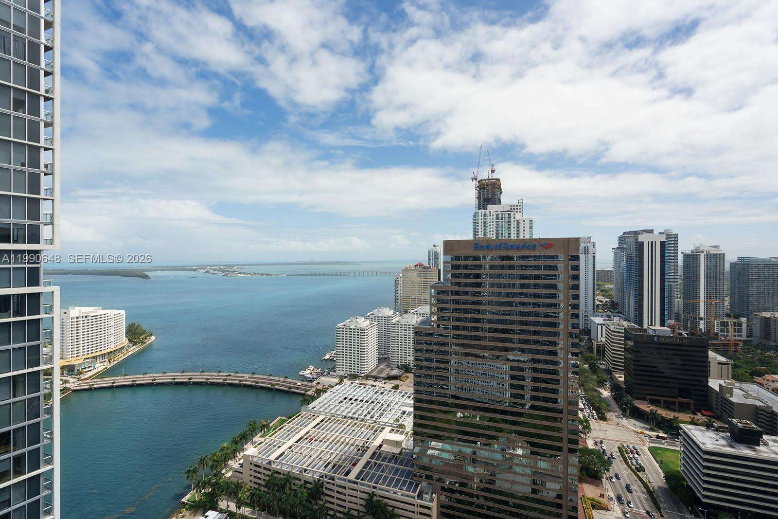 ICON BRICKELL CONDO NO 3 - 485 Brickell Ave, Miami, FL 33131 | Picture 4